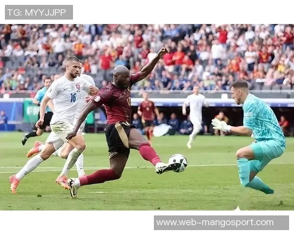 卢卡库重返巅峰之路：从低谷到辉煌的奋斗故事与未来展望