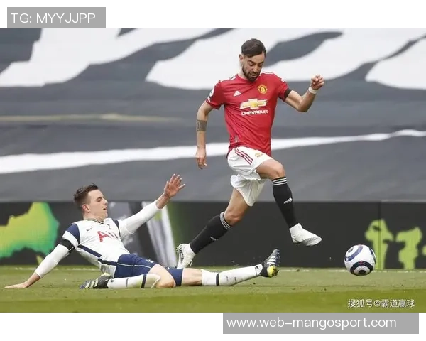 曼联与热刺在上海的精彩对决比分揭晓引发球迷热议